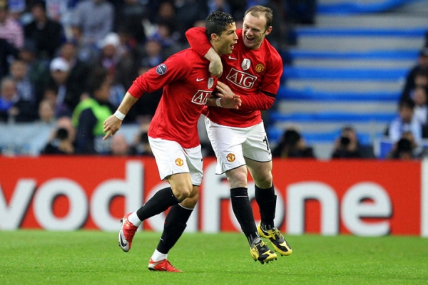 10 лет назад в Лиге чемпионов тоже было 4 четвертьфиналиста из АПЛ. Хорошо помните ту ЛЧ?