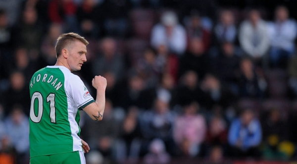 Номера на футболках важнее имен. Игроки берут их в честь кумиров детства и добавляют в названия брендов