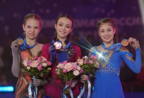 С этими знаниями смотреть фигурку легче: прыжки Коляды, культ Ханю и все шансы России