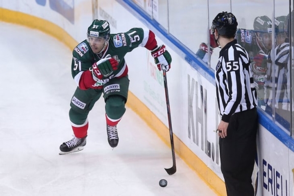 Билялетдинов выжал из «Ак Барса» максимум. Но «Авангард» убивает все живое