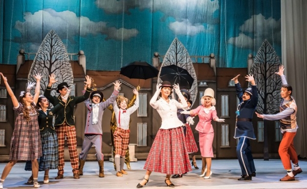 Мюзикл «Мэри Поппинс» 2019: юные зрители не читали сказки