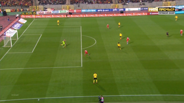 Гол Черышева сделал Дзюба: задавил не только Куртуа, но и защитника
