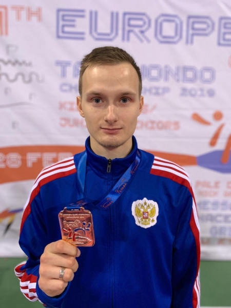 Ростовские спортсмены успешно стартовали на клубном чемпионате Европы по тхэквондо в Греции 