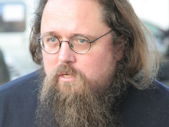 Богослов Кураев вступился за неугодных РПЦ калининградских домовых