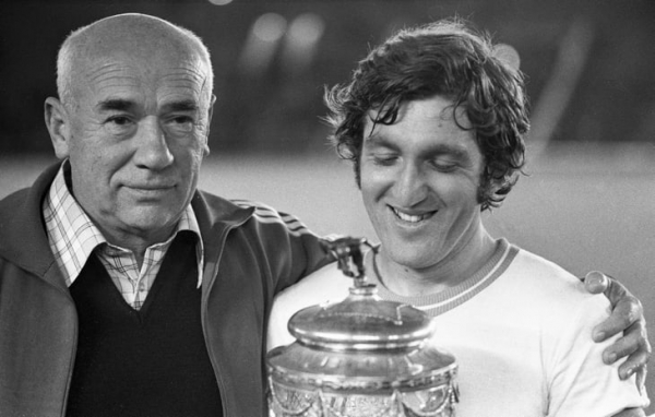 Советский тренер, который менял футбол. Он изобрел прессинг и первым в Европе перешел на 4-4-2