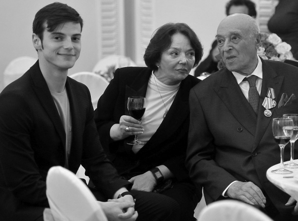 Прощание и похороны Владимира Этуша: онлайн-трансляция