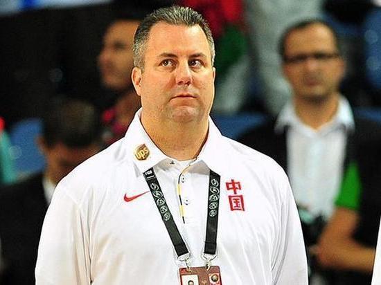 Баскетбольный клуб &laquo;Локомотив-Кубань&raquo; сменил тренера и одного из игроков