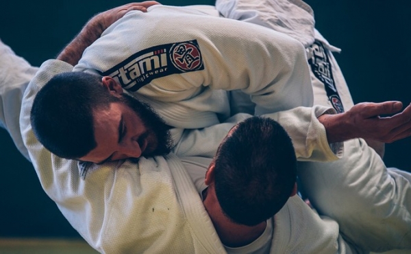 Бои в выходные 16 и 17 марта: какие и где смотреть по ТВ