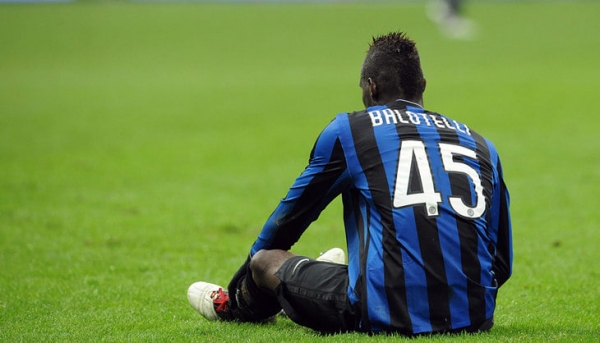 Номера на футболках важнее имен. Игроки берут их в честь кумиров детства и добавляют в названия брендов