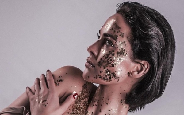 Даша Астафьева обнажилась для съемки