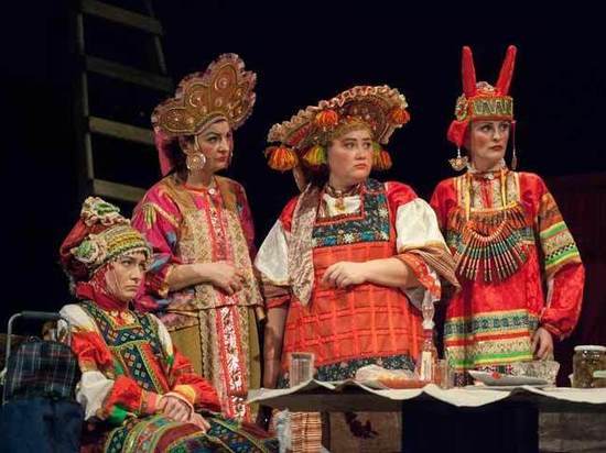 Тереза Дурова поставила комедию о российских пенсионерах