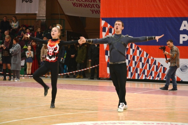 Ростовчане одержали победу на Чемпионате ЮФО по акробатическому рок-н-роллу