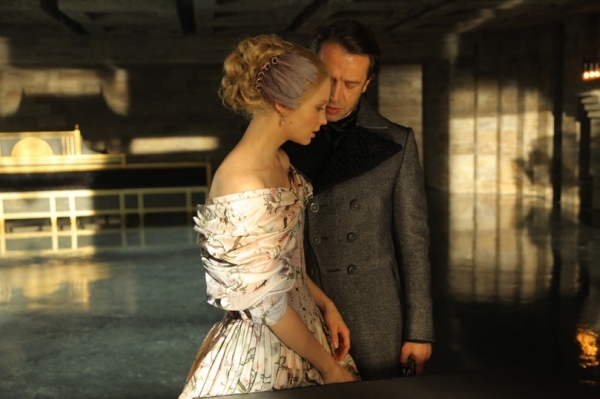 Юлия Хлынина: &laquo;Мне нравится, когда меня интересно обманывают&raquo;