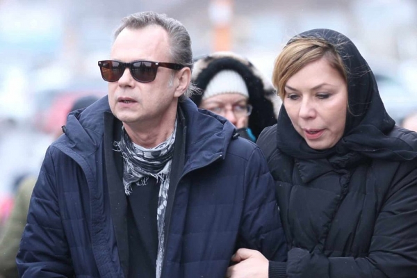 Вячеслав Кудря пришел на похороны Началовой инкогнито