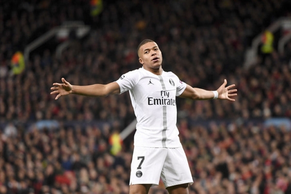 &laquo;Криштиану и Месси перевалило за 30, Мбаппе &ndash; самый дорогой игрок сейчас&raquo;. Почитайте, что еще наговорил Моур за месяц