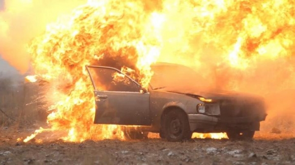 В сети появилось видео подрыва автомобиля офицера украинской разведки