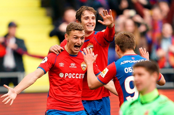 Umbro – классика британского футбола. В этой форме Англия выиграла ЧМ, а Сульшер забил решающий гол в финале ЛЧ-99