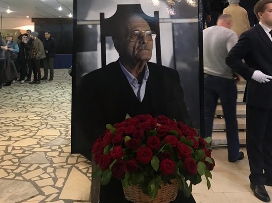 В Москве началась церемония прощания с Георгием Данелией