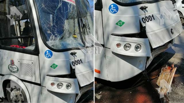 В Ростове автобус столкнулся с маршруткой, 14 человек пострадали