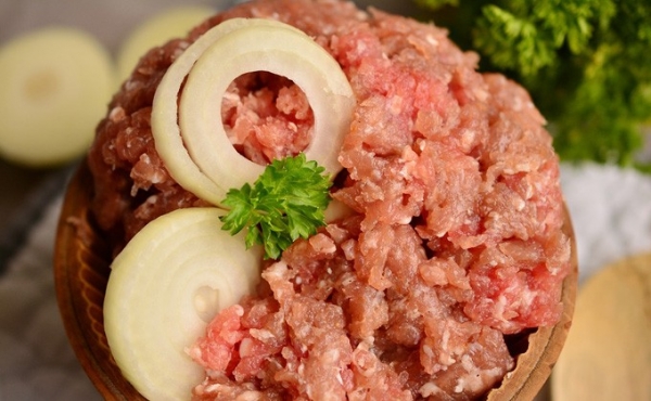 Самый плохой куриный фарш назвали эксперты