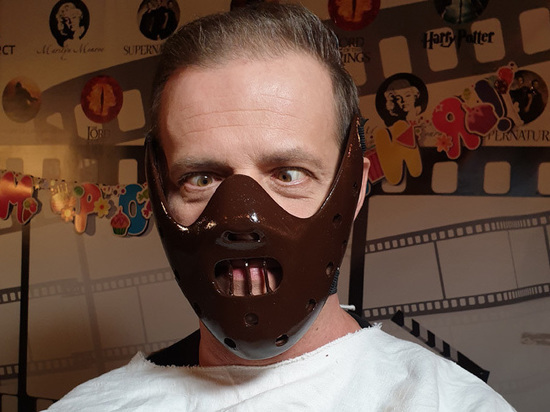 Роман Рябцев сыграл в Терминатора и Траволту под кайфом