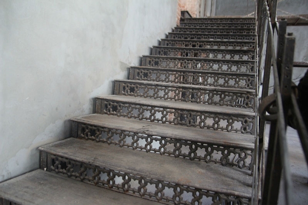 Омский бизнесмен реставрирует здание, в котором родился его сын