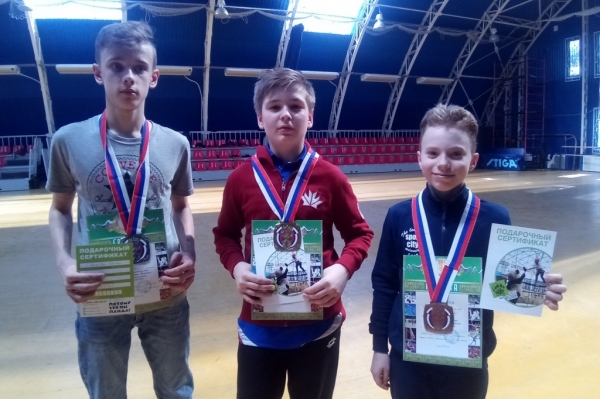 Ростовчане приняли участие в городских турнирах по настольному теннису