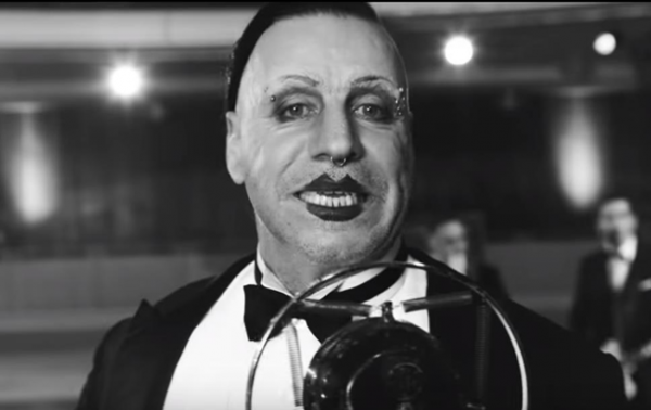 Rammstein выпустила новый клип на трек Radio