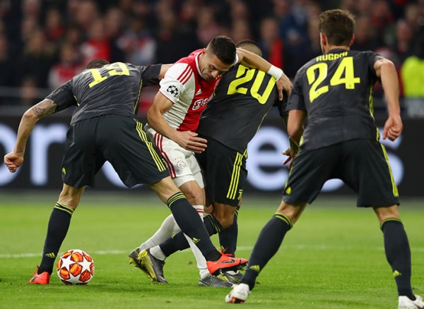 Лучшие люди &laquo;Аякса&raquo;, который возил &laquo;Ювентус&raquo; 90 минут