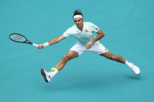 &laquo;Приятно наконец-то хорошо выглядеть&raquo;. Кажется, Федерер тонко разнес Nike