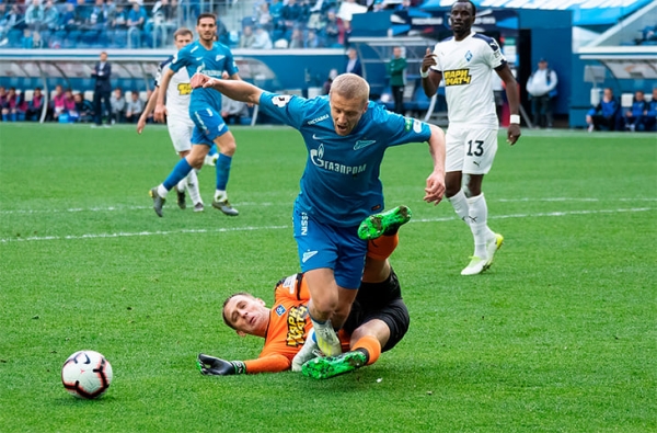 &laquo;Зенит&raquo; отдал второй тайм &laquo;Крыльям&raquo; &ndash; владение 32% на 68%, меньше ударов, забили в контратаке. Семак объяснил это усталостью