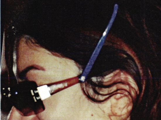 Столичный изобретатель придумал очки, которые помогут убрать волосы со лба