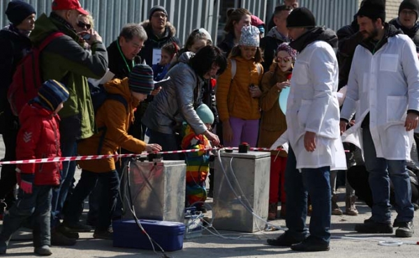 Ракетный фестиваль устроили ученые в День космонавтики