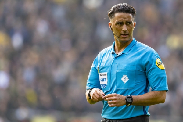 Судья, который взбесил Слуцкого, вырвался из гетто, построил два бизнеса и читает мотивационные лекции