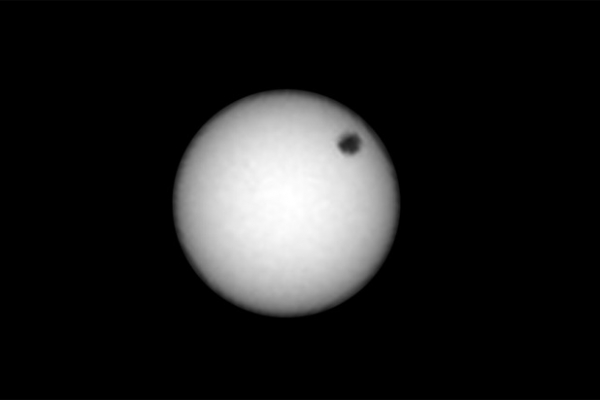 Марсианский ровер заснял сразу два солнечных затмения