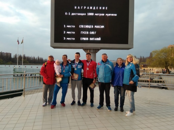 Ростовские гребцы завоевали 8 медалей на первом Всероссийском старте нового сезона