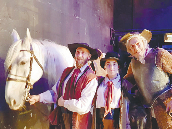 Кокс в Большом театре: лошадиная жизнь на сцене проходит бурно