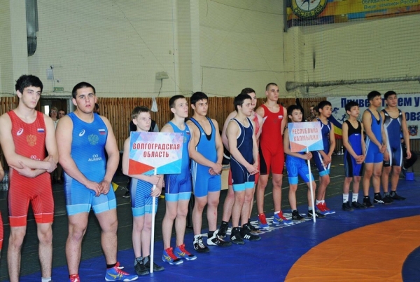 Ростовские борцы выступят в финале IX летней Спартакиады учащихся России-2019 по греко-римской борьбе