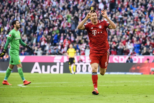 &laquo;Бавария&raquo; прибила &laquo;Дортмунд&raquo; (5:0) и теперь первая в бундеслиге. Кажется, это все