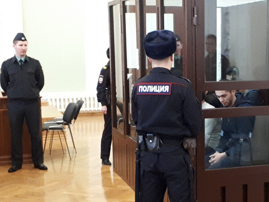 Жертва теракта в питерском метро отказалась считать подсудимых настоящими виновниками
