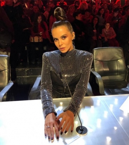 От ненависти до любви. История Насти и ПотапаСюжет