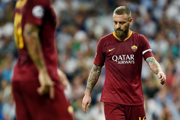 Де Росси больше не нужен &laquo;Роме&raquo;. Он провел карьеру в тени Тотти и давно мечтает о Нью-Йорке