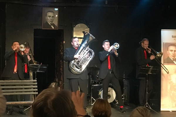 В Доме Булгакова впервые вручили премию &laquo;Рукописи не горят&raquo;