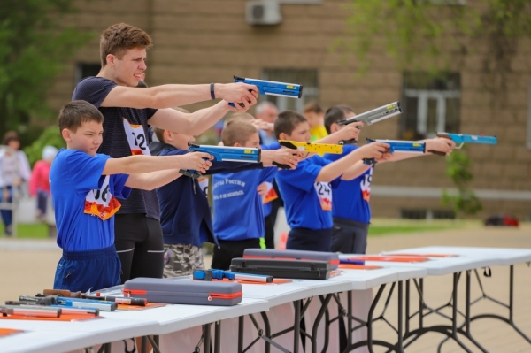 Легкоатлетическая эстафета, спорт на любой вкус и интерактивные площадки: Ростов отмечает 1 мая