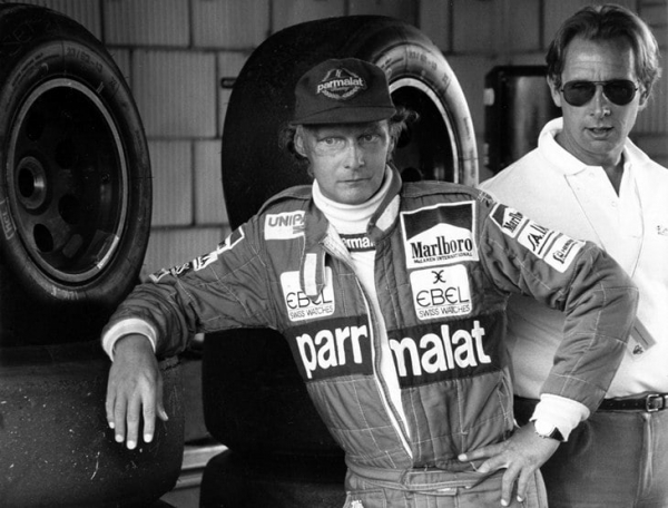 Лауда не только классно гонял: обожал самолеты и прилетал за штурвалом &laquo;Боинга&raquo; в Москву