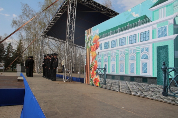 В парке Победы на 9 Мая покажут шоу парашютистов и планеристов