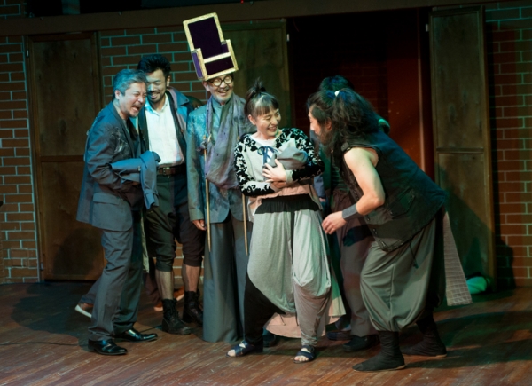 Зачем в Омск приезжал театральный коллектив из Токио?