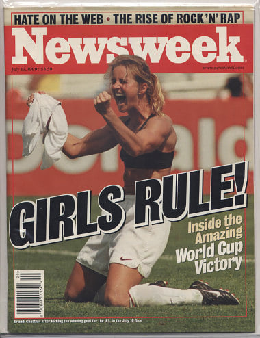 20 лет назад американка сняла майку после победного пенальти в финале ЧМ. История культового фото из женского футбола