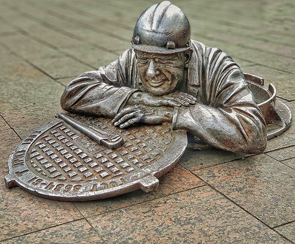 В День города омичи смогут сделать селфи с известными земляками