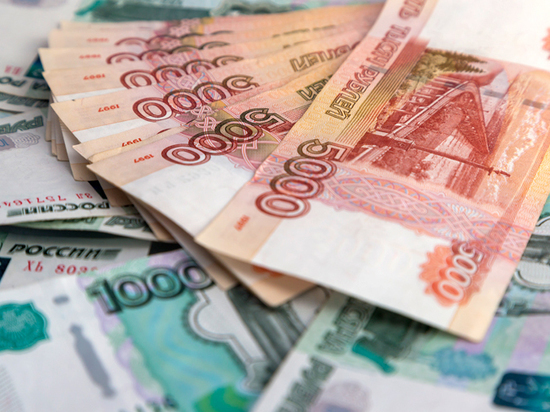 СМИ объяснили смысл хранения 12 млрд полковниками ФСБ